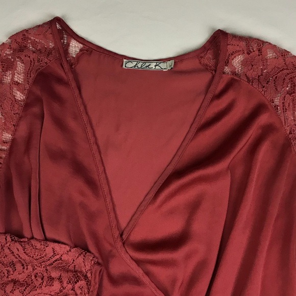 Chloe K Red Long Sleeve Romper - Picture 3 of 7